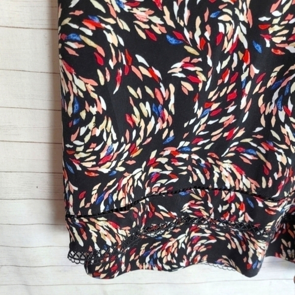 WHBM FLORAL HALTER TOP, SZ MEDIUM - Picture 8 of 12